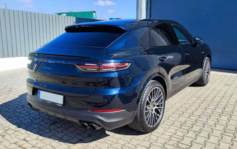 Porsche Cayenne Coupé E-Hybrid Platinum Edition