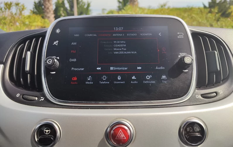 Fiat 500 1.0 Hybrid Connect