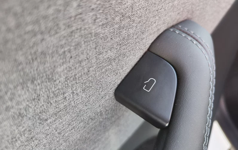 Tesla Model 3 Tração Traseira