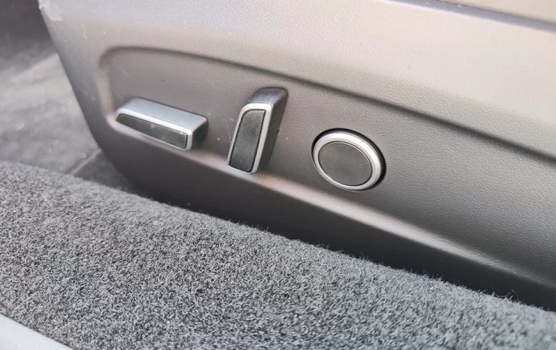 Tesla Model 3 Tração Traseira