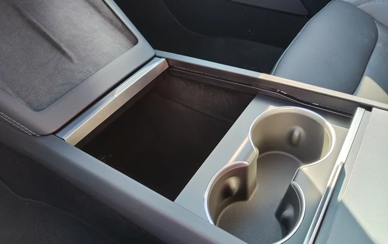 Tesla Model 3 Tração Traseira