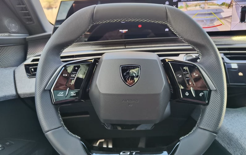Peugeot E-3008 73 kWh GT