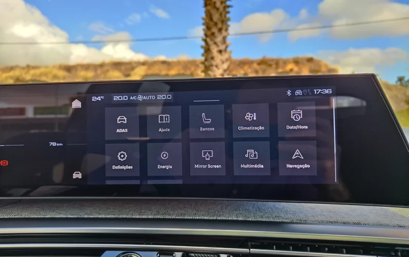 Peugeot E-3008 73 kWh GT