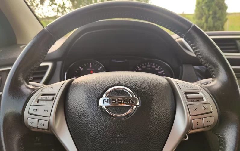 Nissan Qashqai 1.5 dCi N-Connecta