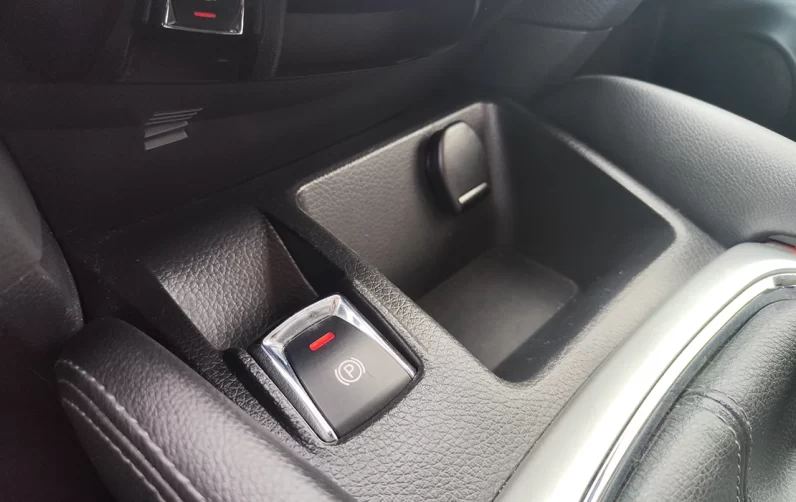 Nissan Qashqai 1.5 dCi N-Connecta