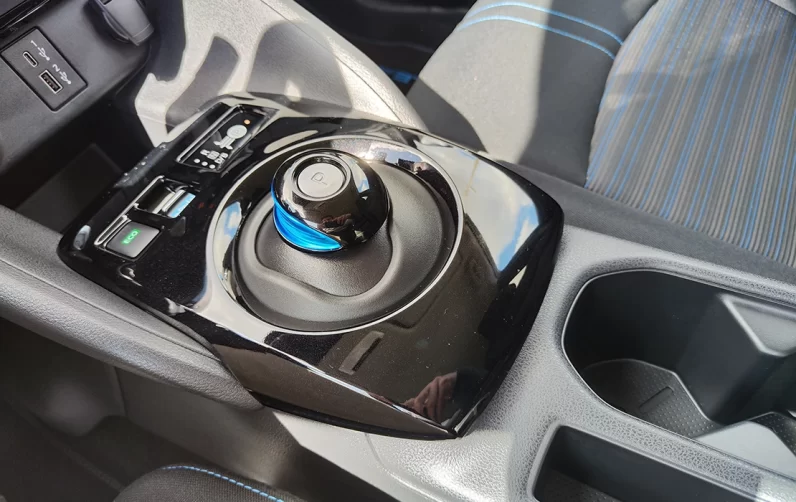 Nissan Leaf N-Connecta 40kWh