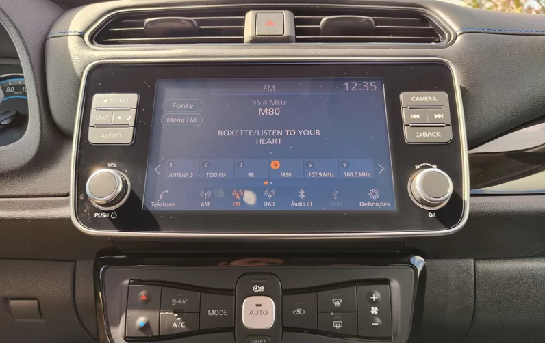 Nissan Leaf N-Connecta 40kWh