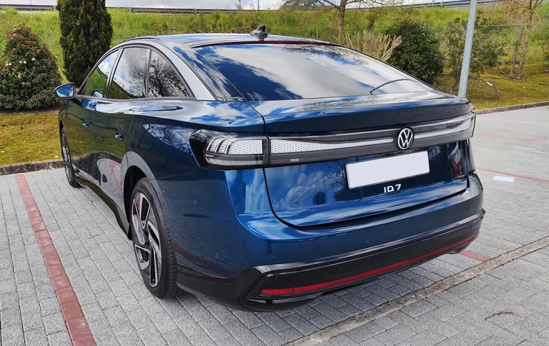 VW ID.7 82 kWh 1st Pro