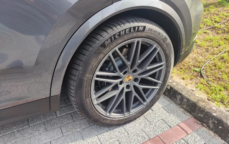 Porsche Cayenne Coupé E-Hybrid