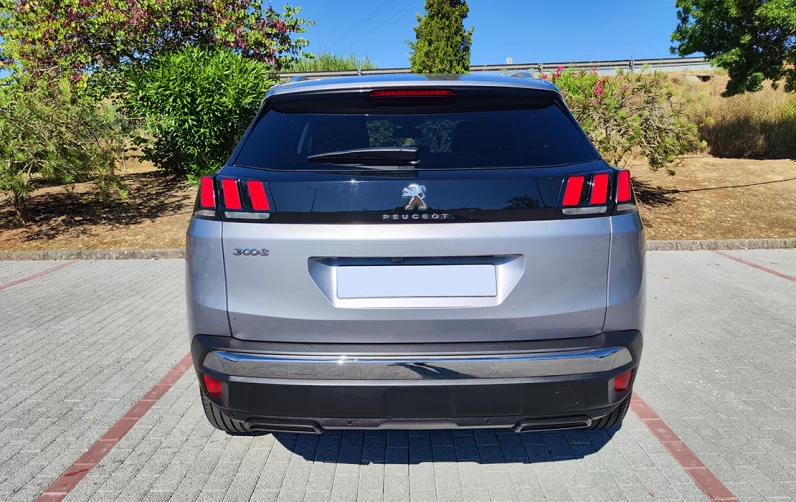 Peugeot 3008 1.5 BlueHDi Active