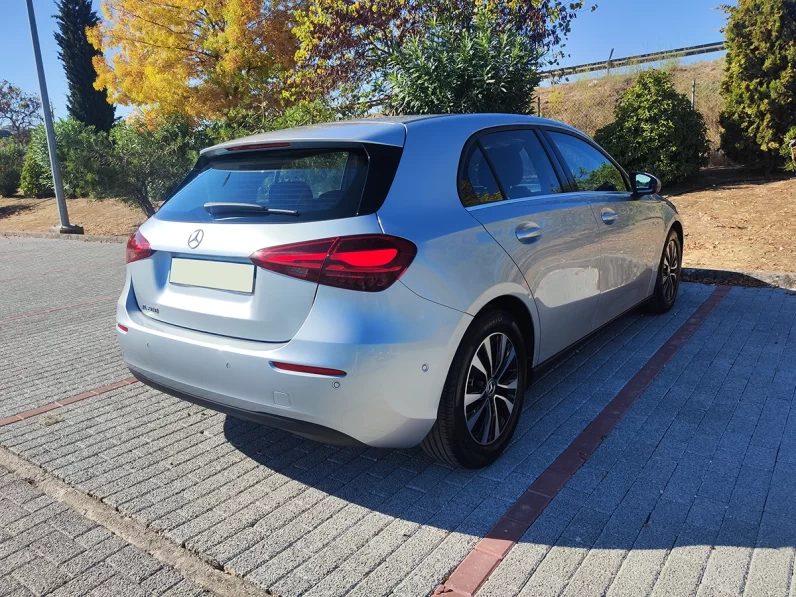 Mercedes-Benz A 200 Standard