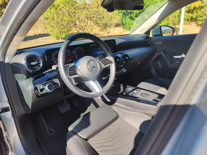 Mercedes-Benz A 200 Standard