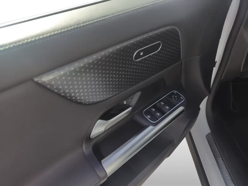 Mercedes-Benz EQA 250+ Progressive