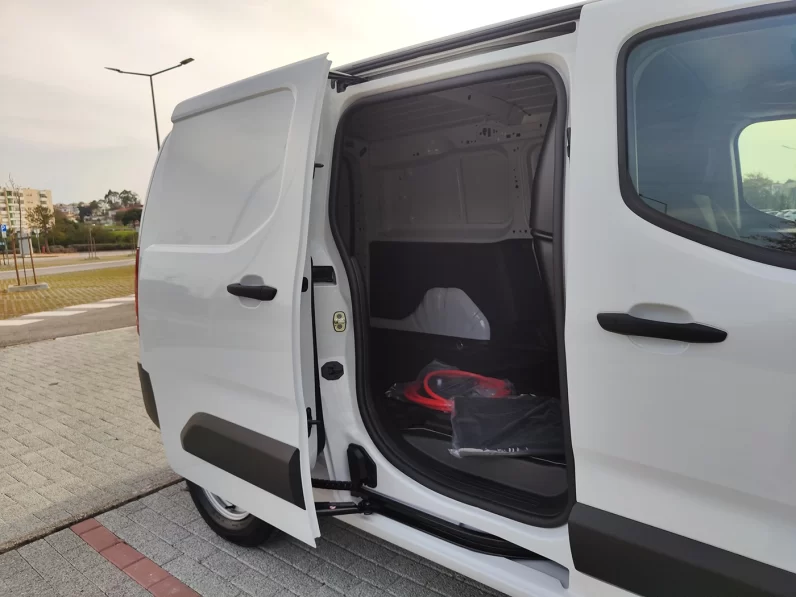 Fiat e-Dobló L2 50 kWh Maxi