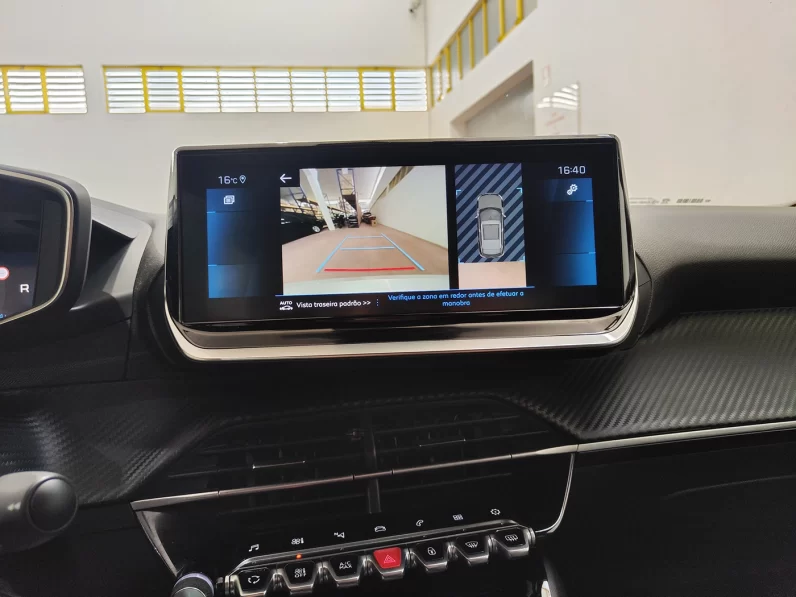 Peugeot 2008 1.5 BlueHDi Allure Pack EAT8