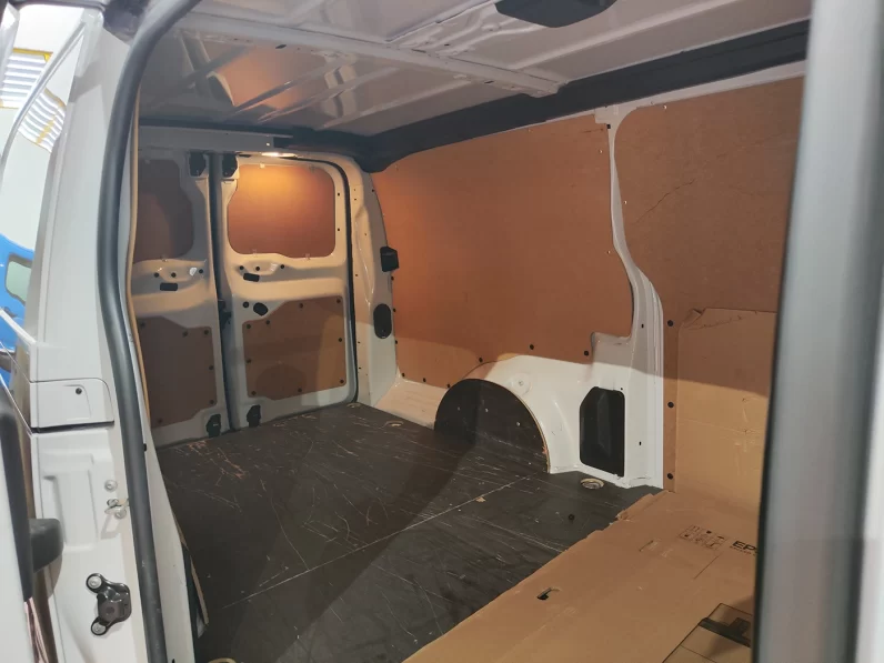 Peugeot e-Expert 75 kWh Premium Longa