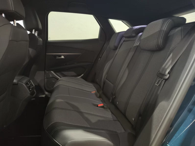 Peugeot 3008 1.6 Hybrid Allure Pack e-EAT8