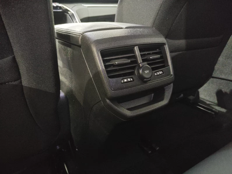 Peugeot 3008 1.6 Hybrid Allure Pack e-EAT8