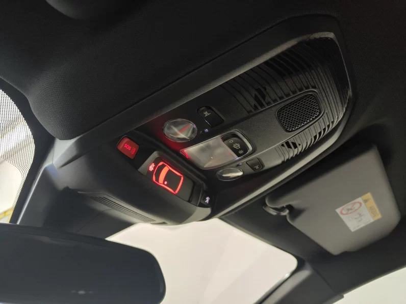 Peugeot 3008 1.6 Hybrid Allure Pack e-EAT8