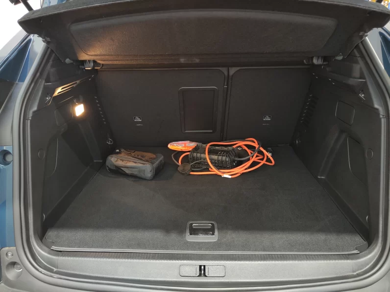 Peugeot 3008 1.6 Hybrid Allure Pack e-EAT8