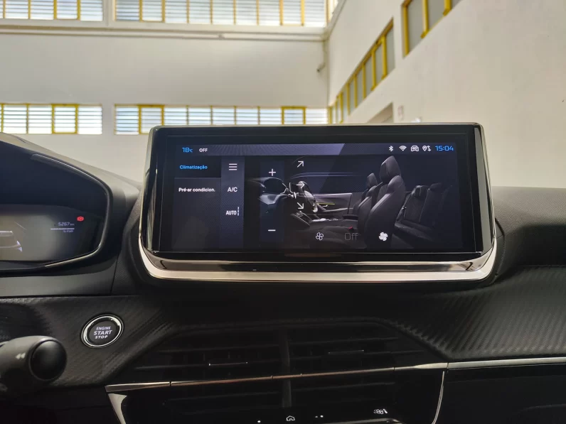 Peugeot e-2008 54 kWh Allure