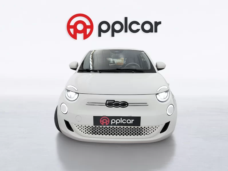 Fiat 500e La Prima