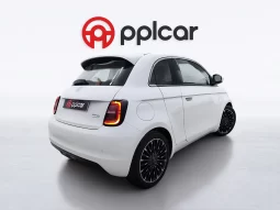 Fiat 500e La Prima