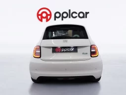 Fiat 500e La Prima