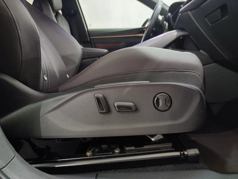 Cupra Terramar 1.5 e-Hybrid VZ DSG