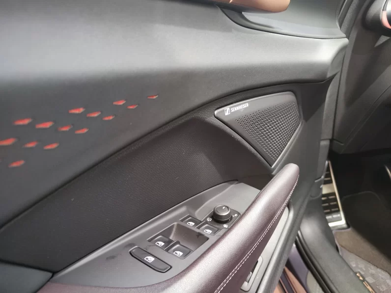 Cupra Terramar 1.5 e-Hybrid VZ DSG