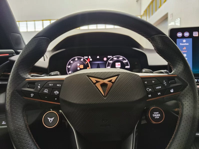 Cupra Terramar 1.5 e-Hybrid VZ DSG