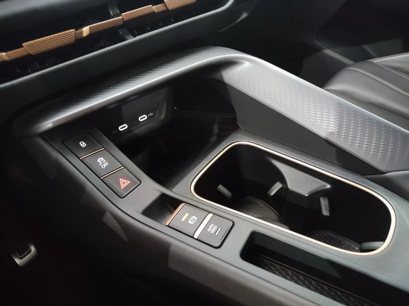 Cupra Terramar 1.5 e-Hybrid VZ DSG