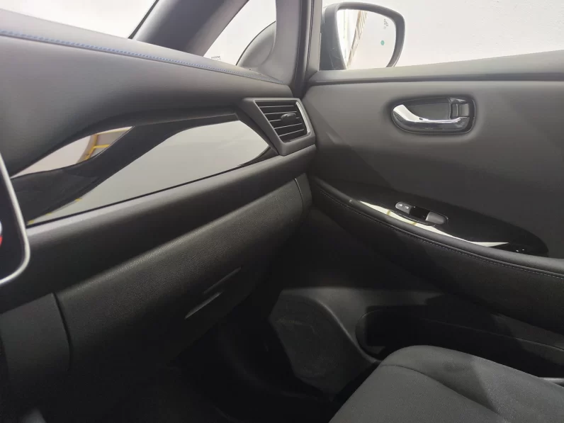 Nissan Leaf N-Connecta