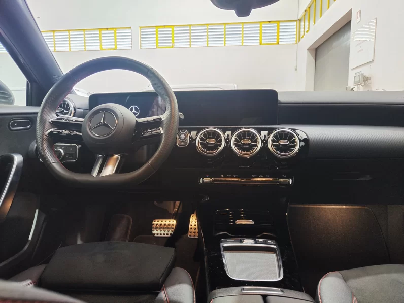 Mercedes-Benz A 180 d AMG Line Aut.