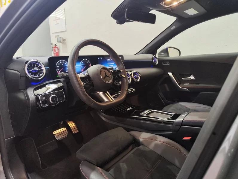 Mercedes-Benz A 180 d AMG Line Aut.