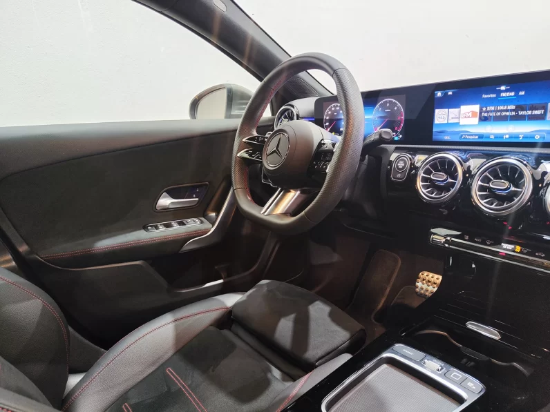 Mercedes-Benz A 180 d AMG Line Aut.