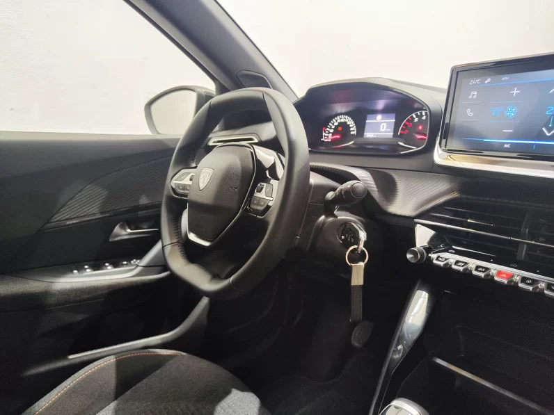 Peugeot 2008 1.2 PureTech Style
